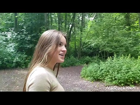 ❤️ Evelini sem predlagal, da bi seksala na javnem mestu! Rekla je da. Potem sem jo zajebal v rit in ji naredil spermo v usta. Nato se je posrkala. Super seks na sl.trysex.ru ❤